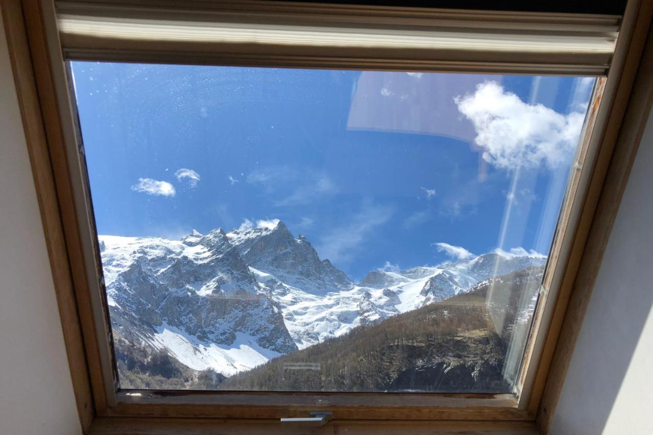 Apartment Les Enfetchores - Overlooking La Meije La Grave