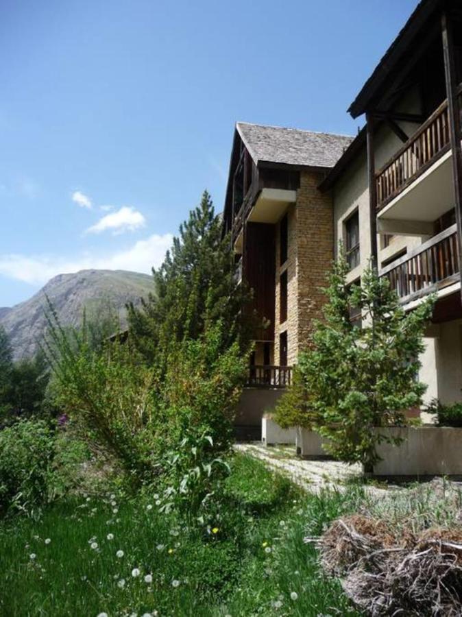 Les Enfetchores - Overlooking La Meije