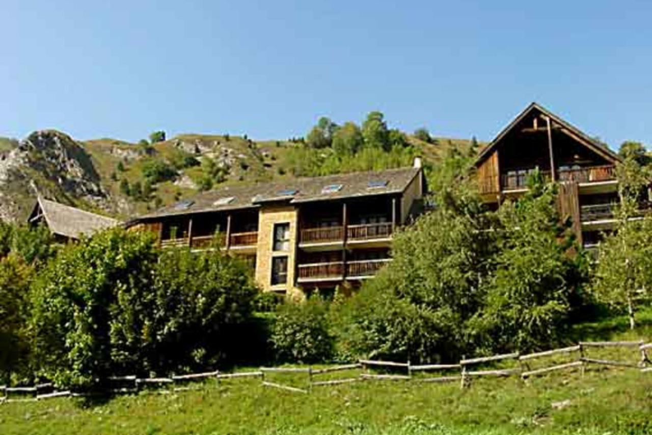 Les Enfetchores - Overlooking La Meije